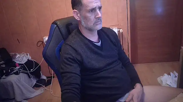 Lia Y PatrickX online show from February 10, 2025, 11:15 am