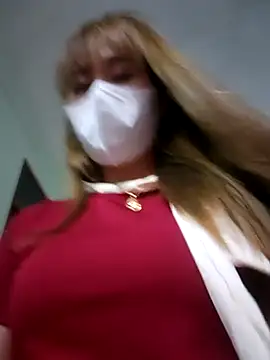 Snapshot of zizi_public chatting on February 15, 2025, 3:06 pm zizi public online show from February 15, 2025, 3:06 pm