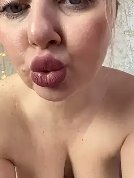 LadyLolyPop  online show from February 9, 2025, 3:43 am