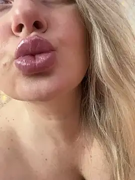 LadyLolyPop  online show from March 11, 2025, 2:54 am