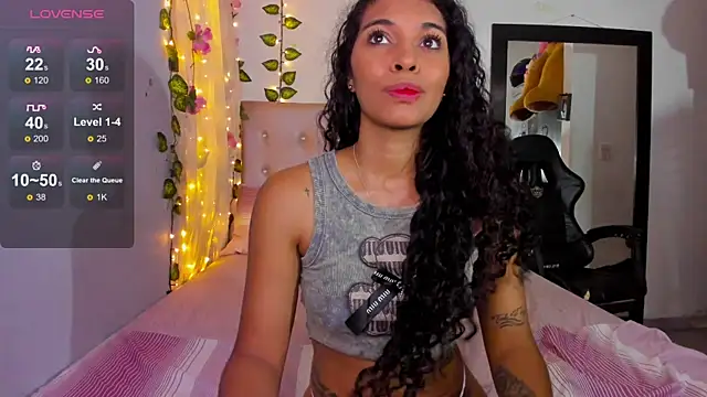 Snapshot of tefy-cardona chatting on August 5, 2026, 4:32 pm tefy-cardona online show from August 5, 2026, 4:32 pm