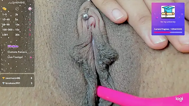 charlotte01   online show from March 14, 2025, 1:24 pm