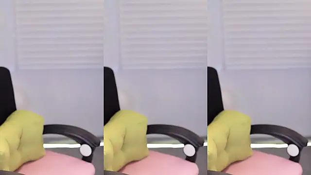 SleepArtist online show from November 18, 2025, 5:39 pm