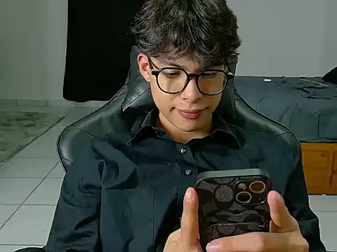 Jacotnk online show from October 1, 2025, 5:13 am