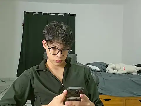 Jacotnk online show from October 2, 2025, 4:08 am