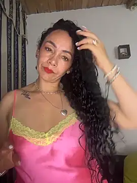 JULYSEX1 online show from March 18, 2026, 1:36 pm