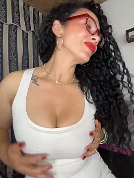 JULYSEX1 online show from April 21, 2026, 12:44 pm