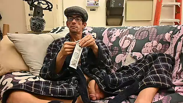 joeiandola online show from December 6, 2024, 6:37 am