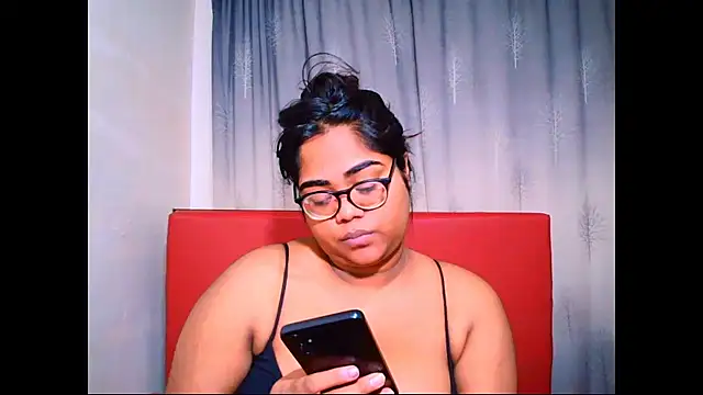 Snapshot of Indian_Lola00 chatting on October 3, 2025, 7:22 pm Indian Lola00 online show from October 3, 2025, 7:22 pm