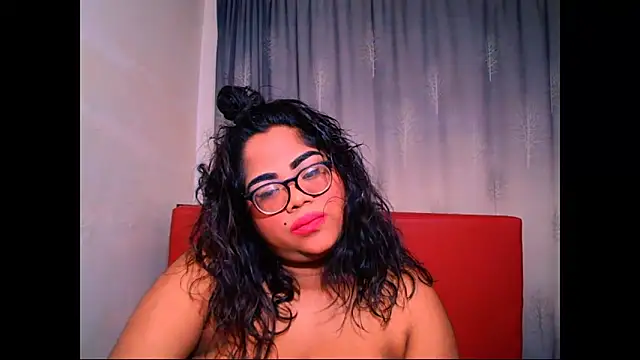Snapshot of Indian_Lola00 chatting on October 11, 2025, 6:28 pm Indian Lola00 online show from October 11, 2025, 6:28 pm