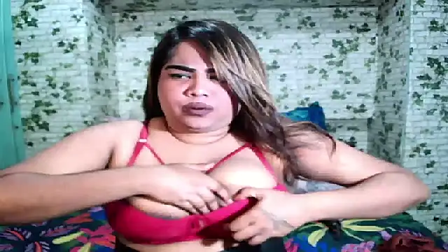 Snapshot of Indian_Lola00 chatting on June 24, 2026, 5:23 pm Indian Lola00 online show from June 24, 2026, 5:23 pm