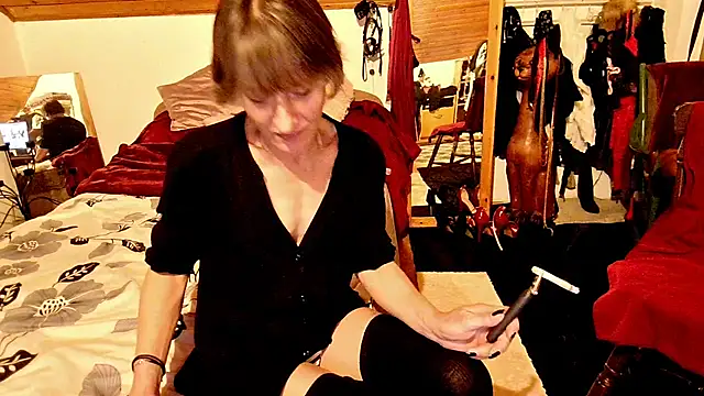 Hot Colettte online show from March 17, 2026, 8:45 pm