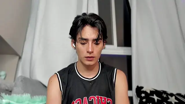 sebas rose online show from February 23, 2025, 11:36 pm