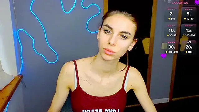 EmmyGreans online show from February 5, 2025, 12:27 pm