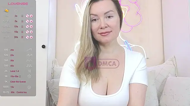 ElleCherry online show from December 20, 2024, 11:47 pm