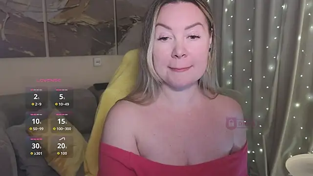 ElleCherry online show from September 26, 2025, 4:44 pm