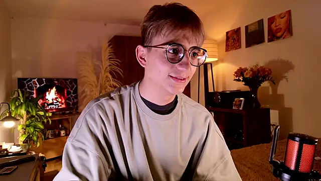 Mr evan1 online show from September 15, 2025, 2:50 pm