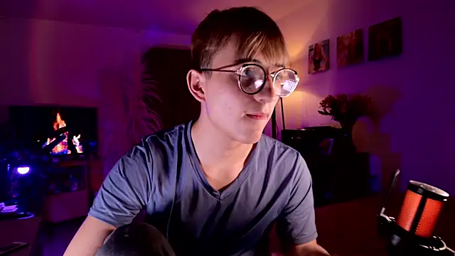 Mr evan1 online show from September 18, 2025, 3:25 pm