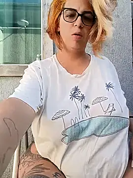 Escarlate4you  online show from November 29, 2025, 10:18 am