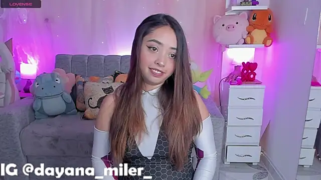  dayana miler online show from October 24, 2025, 2:02 pm