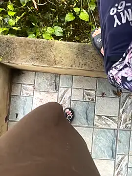 May-Squirt online show from October 31, 2025, 9:54 am