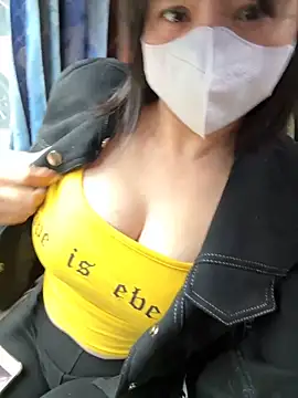 May-Squirt online show from December 2, 2025, 2:50 am