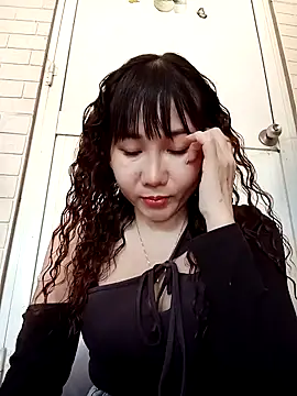 Ana love2000 online show from February 25, 2025, 2:14 am