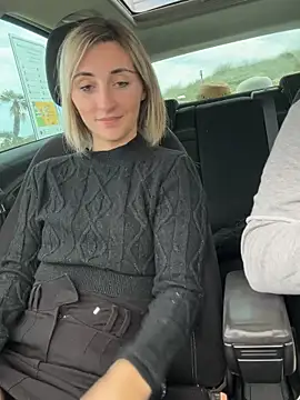 sexy blondie92 online show from March 15, 2026, 2:56 pm