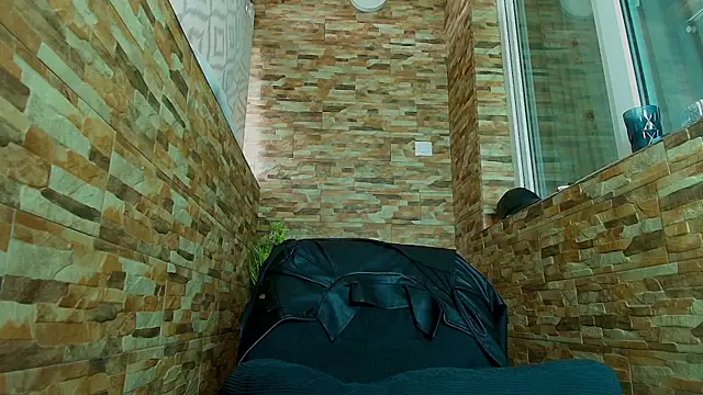 Snapshot of AndrewBanner chatting on January 26, 2025, 10:23 am AndrewBanner online show from January 26, 2025, 10:23 am