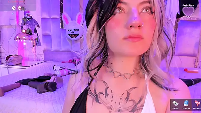 Broklinwhite  online show from January 26, 2025, 4:09 pm