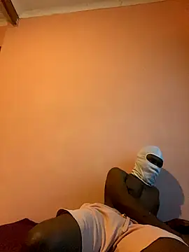 unknownpstar online show from November 9, 2025, 8:34 am