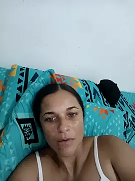 GiveLove1 online show from September 15, 2025, 4:12 am