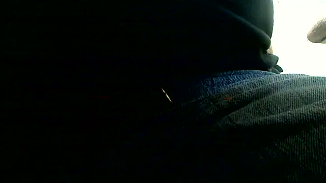 markluvskitty online show from October 6, 2025, 12:24 pm