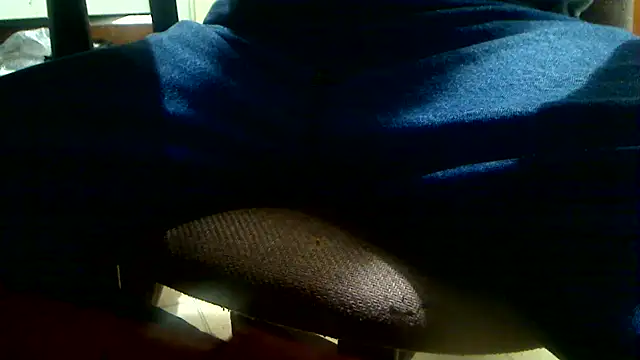 Snapshot of markluvskitty chatting on January 31, 2026, 7:11 pm markluvskitty online show from January 31, 2026, 7:11 pm