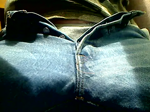 Snapshot of markluvskitty chatting on February 16, 2026, 4:14 pm markluvskitty online show from February 16, 2026, 4:14 pm