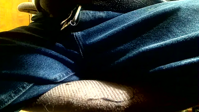 markluvskitty online show from April 23, 2026, 2:19 pm