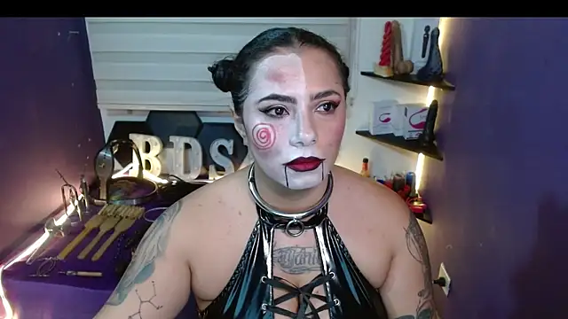 Snapshot of Alexa_Slavehot777 chatting on October 29, 2025, 1:41 am Alexa Slavehot777 online show from October 29, 2025, 1:41 am