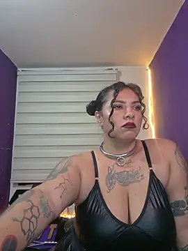 Snapshot of Alexa_Slavehot777 chatting on November 26, 2025, 12:11 am Alexa Slavehot777 online show from November 26, 2025, 12:11 am