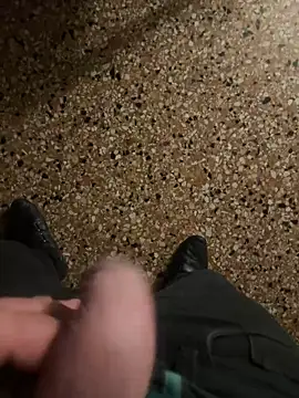 Edosxxl online show from December 12, 2024, 1:10 am