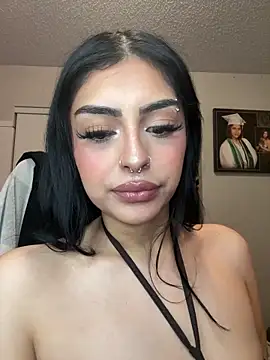 ThickerThanYoBitch online show from October 12, 2025, 7:07 am