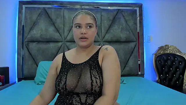 Danielaandximena online show from January 11, 2025, 6:35 am