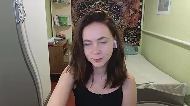 Riley Roo online show from September 22, 2025, 10:06 am