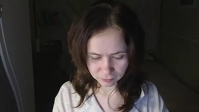 Riley Roo online show from November 21, 2025, 5:00 pm