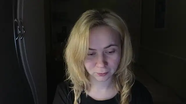 Riley Roo online show from February 2, 2026, 5:00 pm