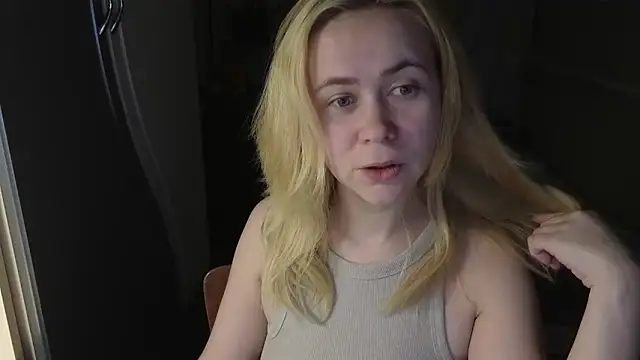 Riley Roo online show from February 16, 2026, 5:20 pm