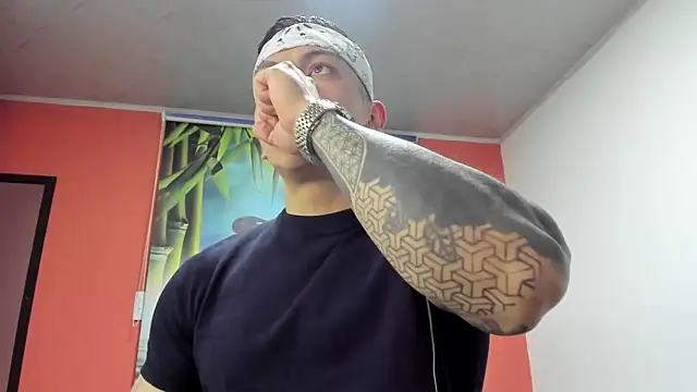 aquiles 51 online show from December 16, 2025, 11:48 am