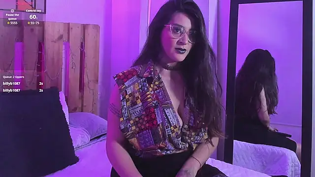 emily amaya online show from May 15, 2026, 8:16 pm