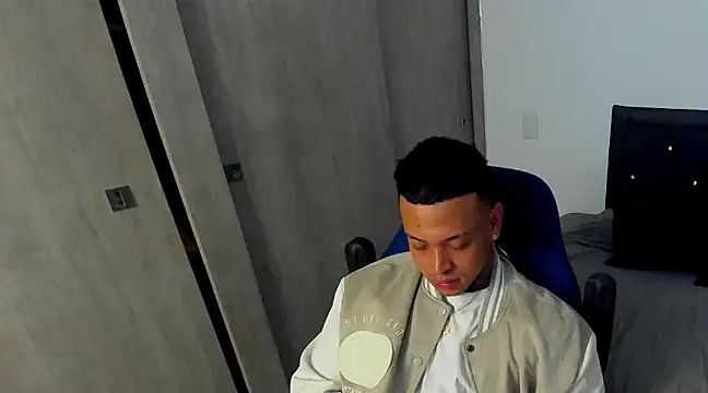 Stiven collins online show from January 19, 2025, 12:49 am