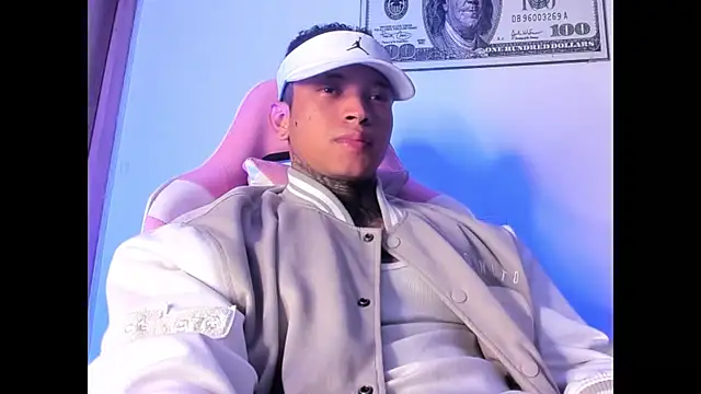 Stiven collins online show from October 15, 2025, 11:05 pm