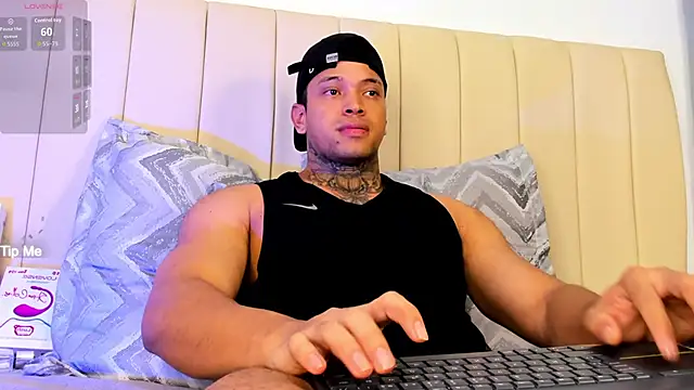 Snapshot of Stiven_collins chatting on February 28, 2026, 4:46 am Stiven collins online show from February 28, 2026, 4:46 am